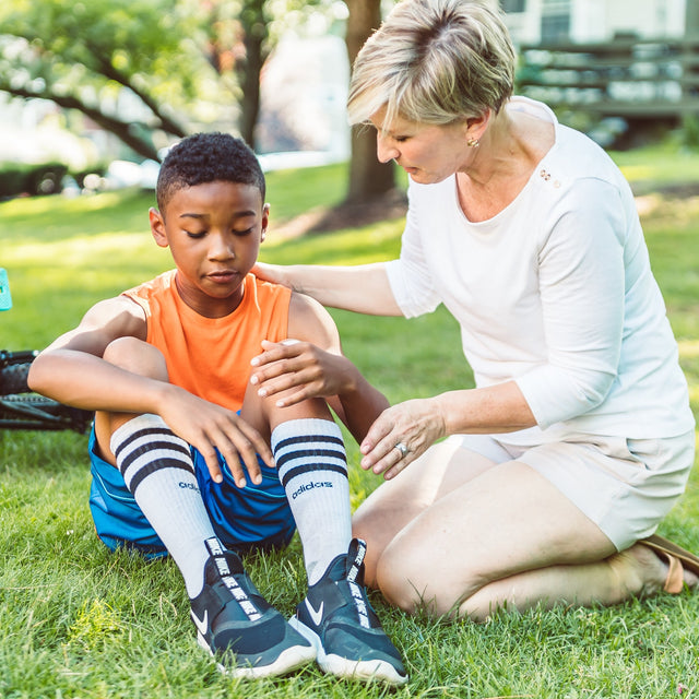 How to Care for Cuts and Scrapes: First Aid Tips for Safe Healing